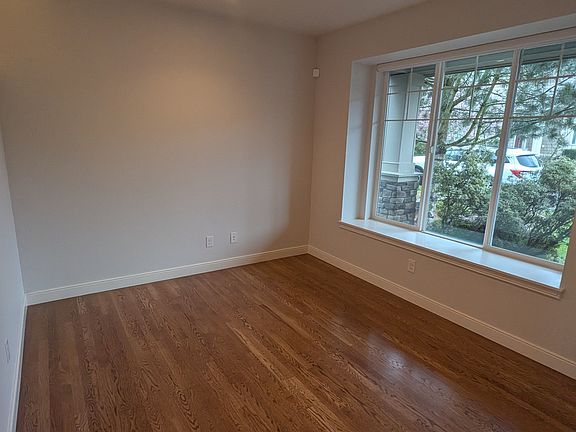 Living room without furniture