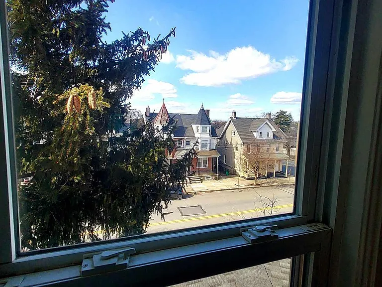 third floor view from bonus room