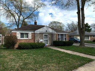 17615 Hillside Ave, Homewood, IL 60430