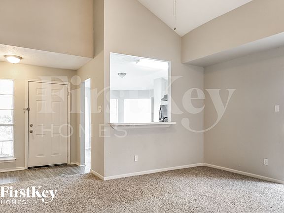 5th image of 3815 Derbyhall Dr