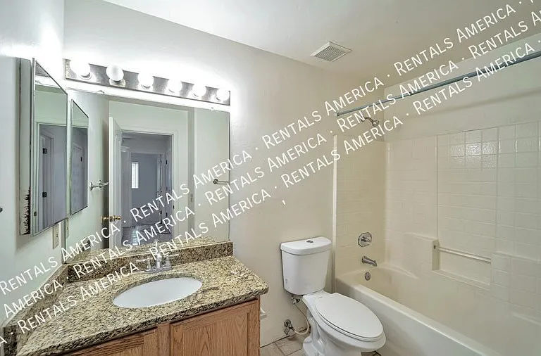 2252 W Silver River Way — Photo 17