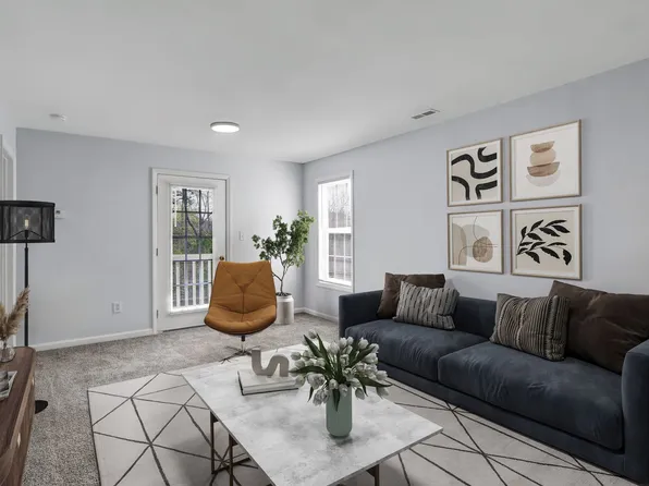 Bone Creek Apartments