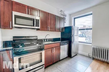 Rented by Mdrn Residential