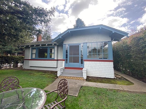 3rd image of 675 Lytton Ave