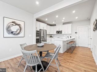 13538 Innovation Station Loop, Herndon, VA 20171