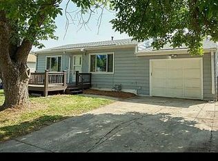 7207 Chandler Hills Dr, Bellevue, NE 68147