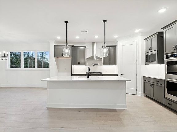 2nd image of 2340 Ellis Mountain Dr #1