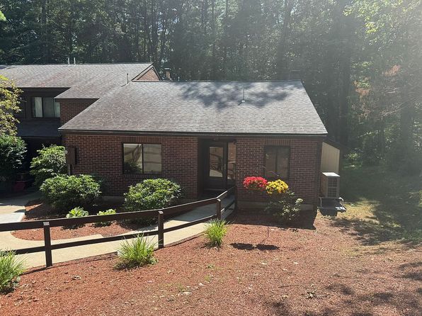 23 Highwood Dr