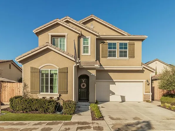2050 E Corneliuson Dr, Fresno, CA 93730