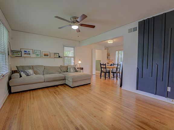 4th image of 4517 Leatherwood Ave