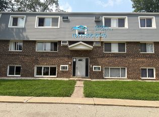 260 E Grand Ave, Fox Lake, IL 60020
