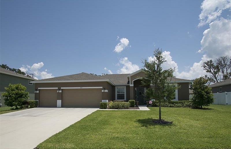 1st image of 429 Lone Heron Way