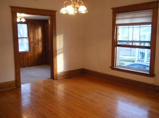 628 37th St #1, Des Moines, IA 50312