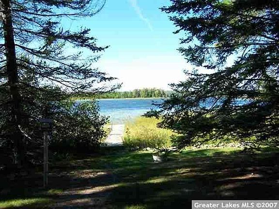 2nd image of 1829E NW E Five Point Lake Drive
