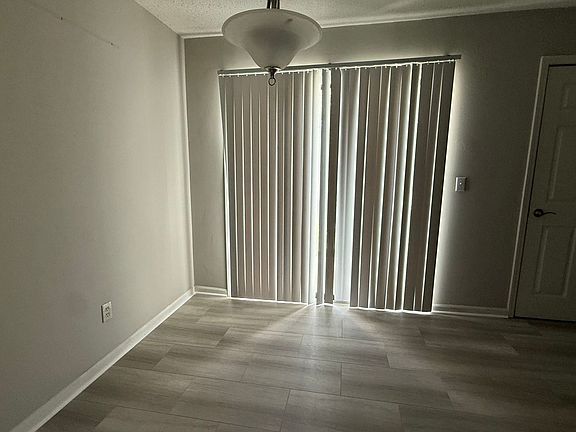 5th image of 8016 Thelen St