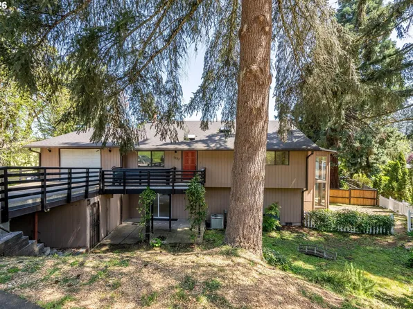 1783 Graham Dr, Eugene, OR 97405