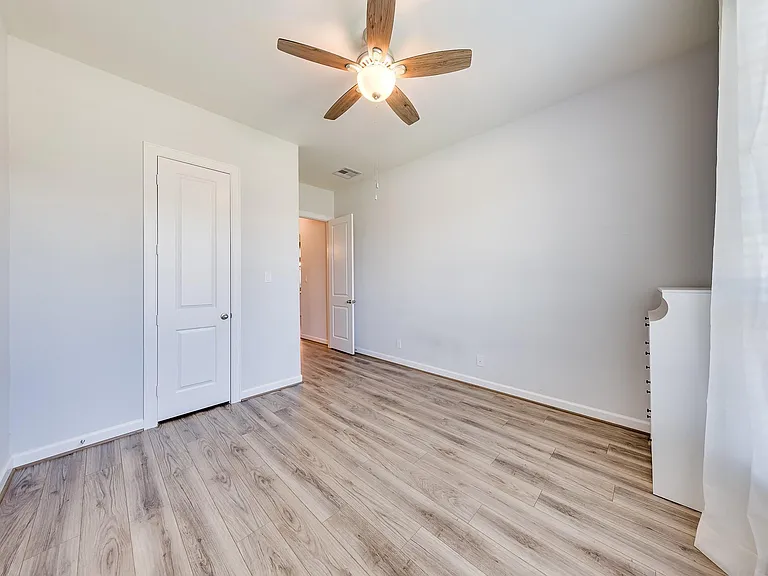 24418 Moonlit Shore Dr — Photo 24