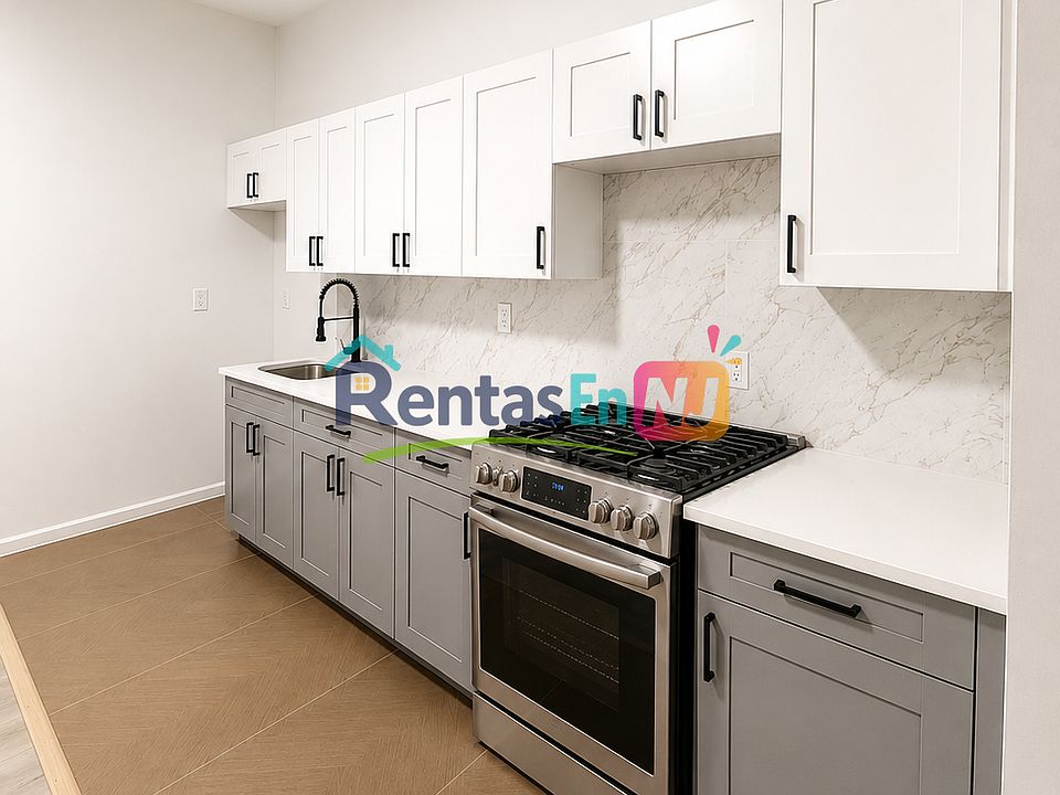 1st image of 319 Hawthorne Ave #1L
