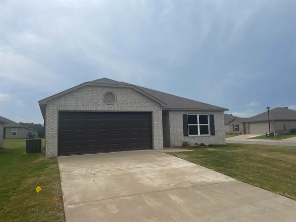 100 Im Dr, Maumelle, AR 72113