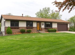 6335 132nd St, Blue Grass, IA 52726