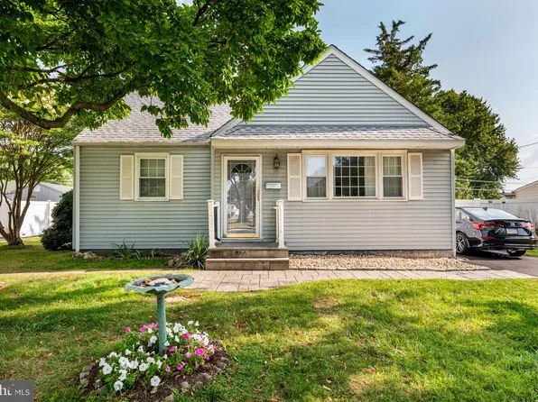 3451 Mount Vernon Ave, Brookhaven, PA 19015