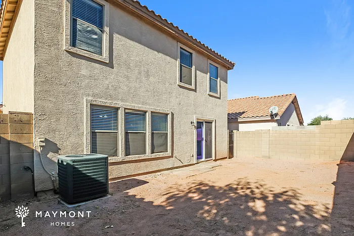 2327 E 35th Ave — Photo 12