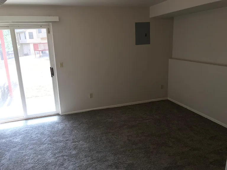 2163 Austrian Way — Photo 11