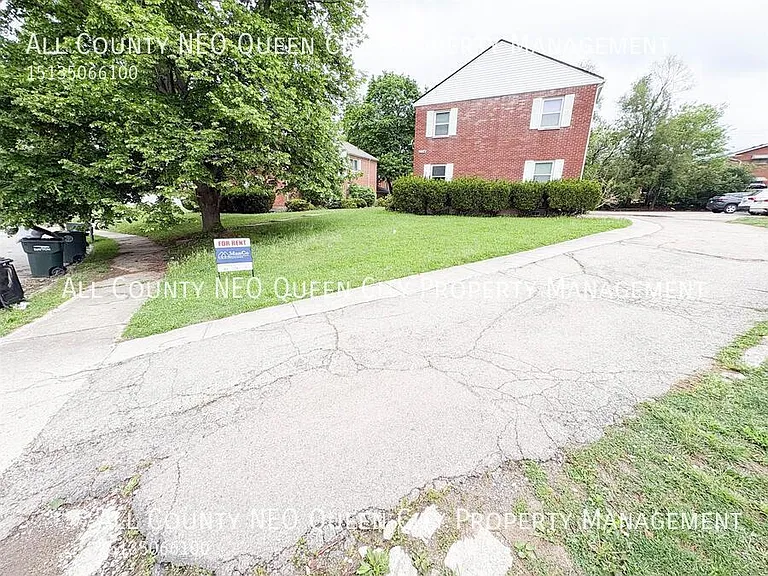 2334 Davue Cir #2 — Photo 12