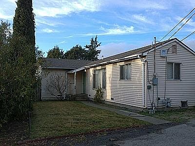 2nd image of 2018 Thompson Ln