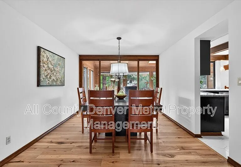10193 Meade Ct — Photo 7