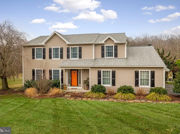 36 Pickwick Ln, Lincoln University, PA 19352