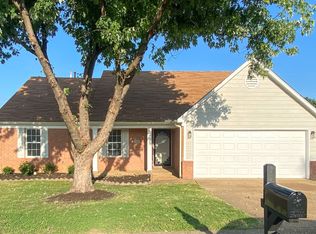 5420 Kindle Creek Dr, Memphis, TN 38141