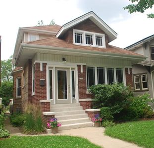 1103 Wenonah Ave, Oak Park, IL, 60304