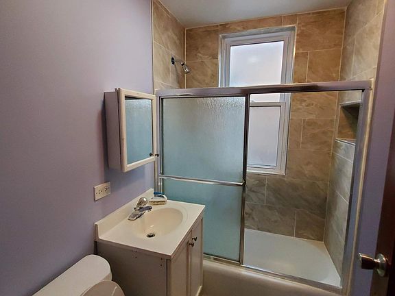 5th image of 4513 S Whipple St #2