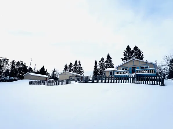 6637 Forsyth Dr, Cheboygan, MI 49721