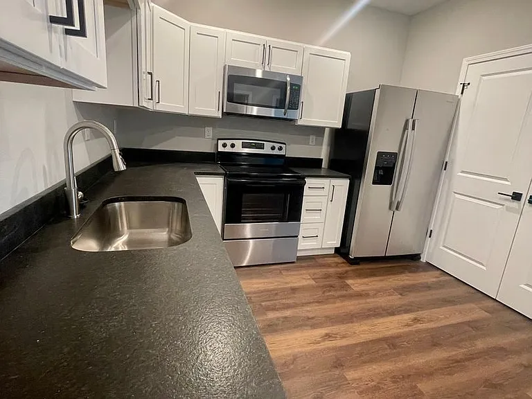 15th Hole Apartments — Photo 26