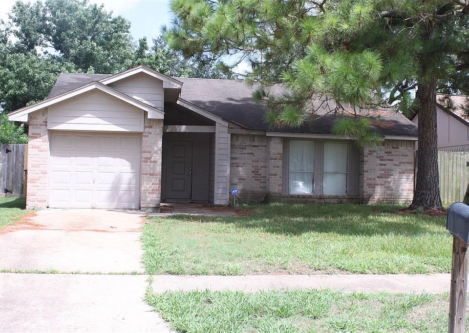 1st image of 23902 Griffin House Ln