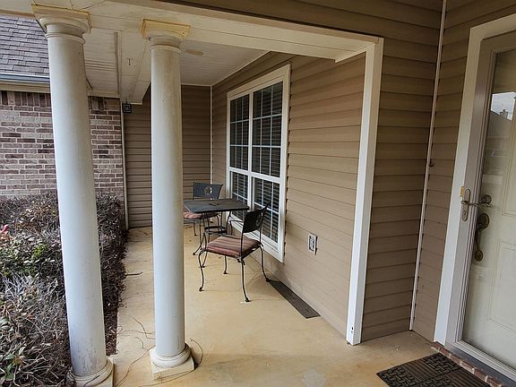 5th image of 3522 Connie Ln