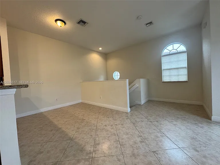 5819 Hampton Hills Blvd — Photo 6