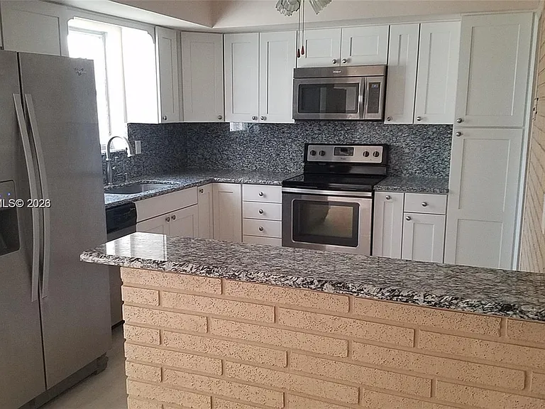 3346 Coolidge St — Photo 5