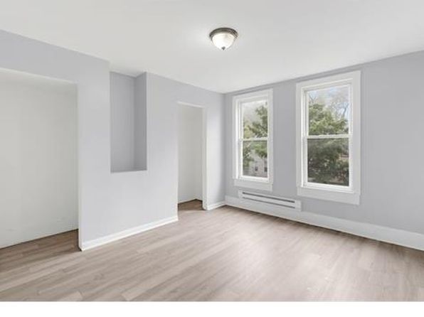 2056 W 95th St UNIT 2