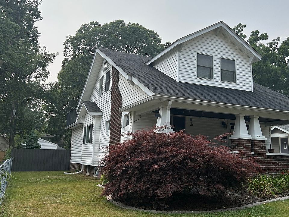 2nd image of 4506 Winthrop Ave