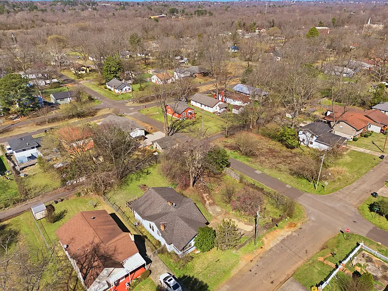 3332 Walnut Ave SW — Photo 25