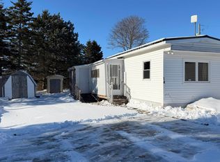 14 1st St, Kensington, PE C0B 1M0