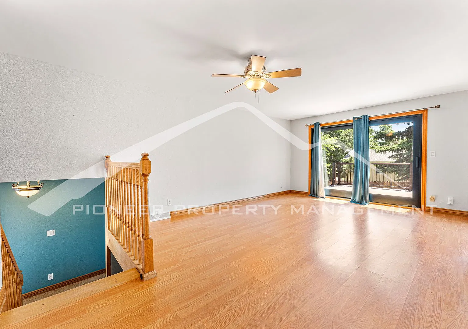 Spacious Home with 2 Car Garage and Central Air! — Photo 3