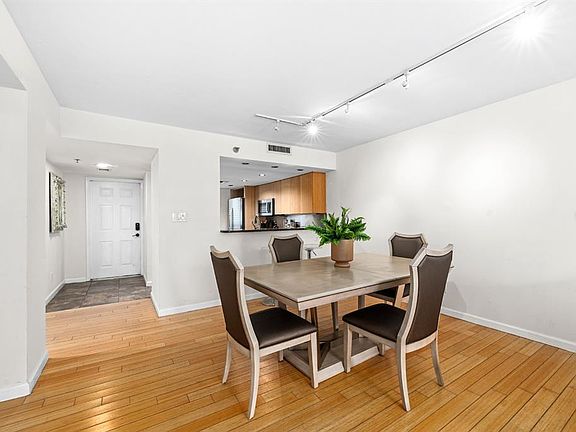 3rd image of 201 W LAUREL STREET #310