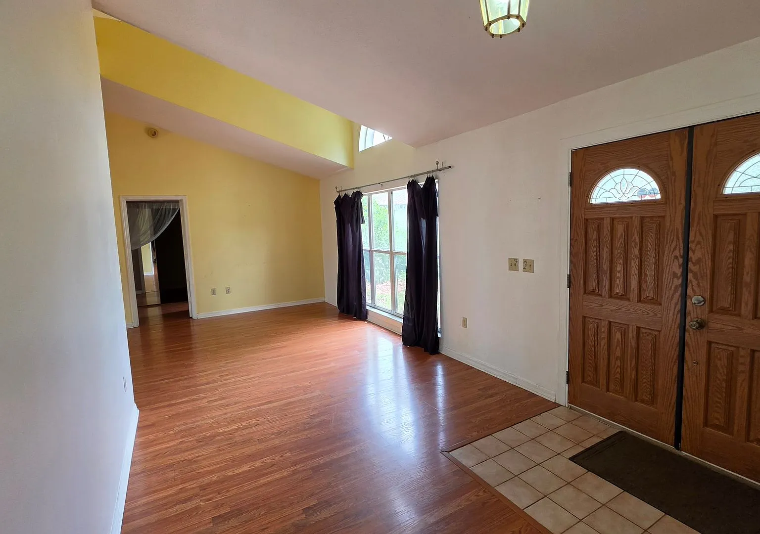 3 Bed, 3 Bath, 2 Car garage. — Photo 3