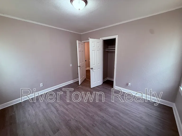 3175 Jackson Ave — Photo 3