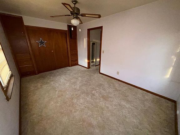 5th image of 1705 S Dille Ave