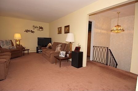 2nd image of 35 Camille Ln